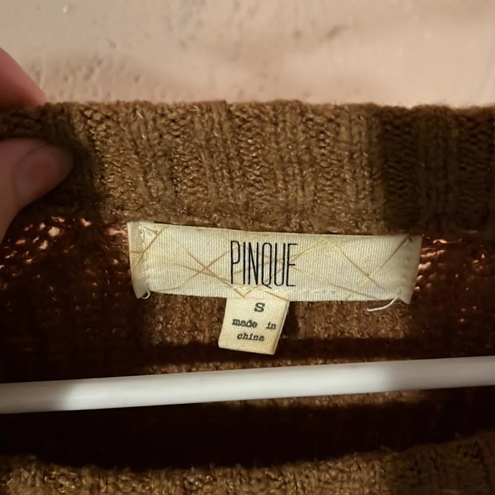 Super comfy sweater - Picture 2 of 3